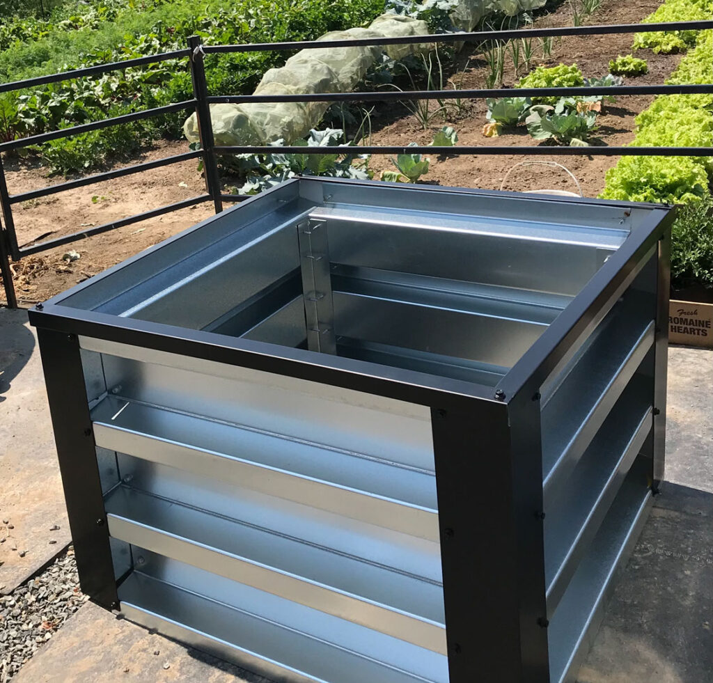 GrowBoxx Raised Garden Beds